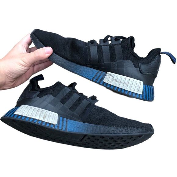 Rare 2020 Adidas NMD R1 Black Metal Grey Lush Blue Size 13 - Picture 2 of 16